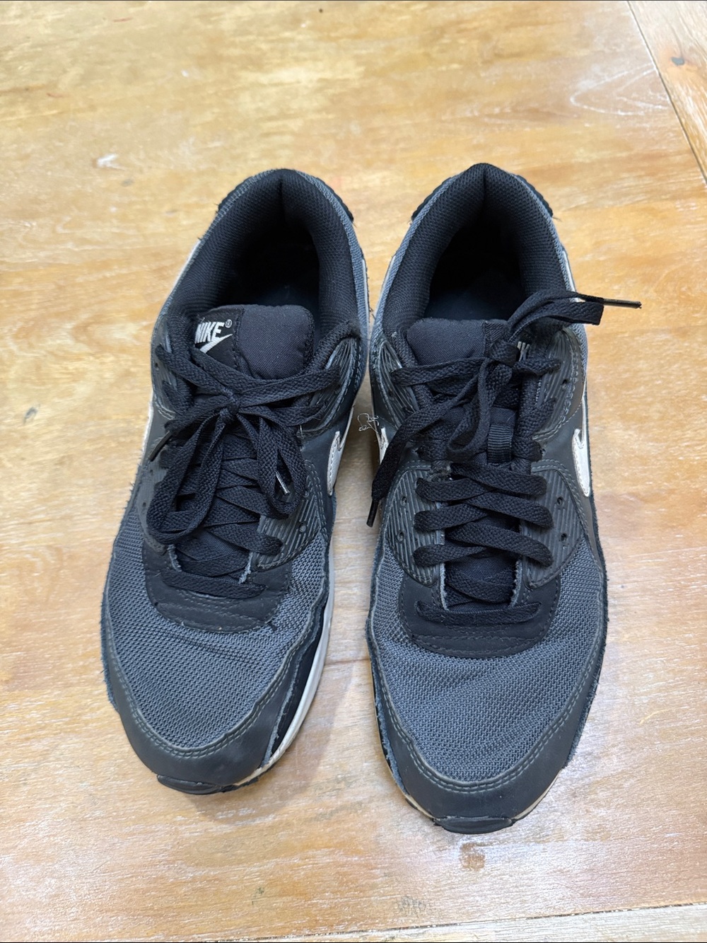 Nike Black and White Men's Athletic Sneakers